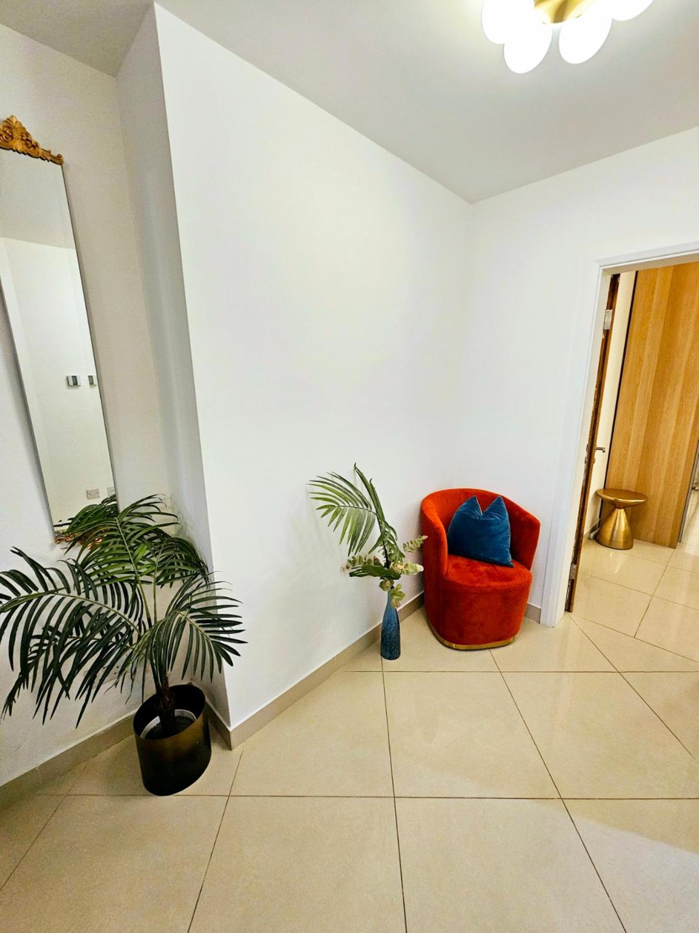 Modern Hyde Park Home With Private Entrance & Private Back Patio Near Bayswater & Paddington Stations Londres Exterior foto